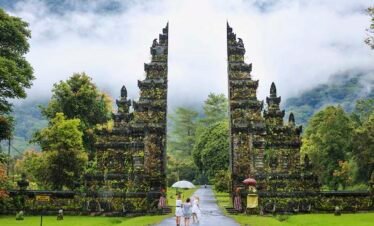 The Most Beautiful Spots Tour